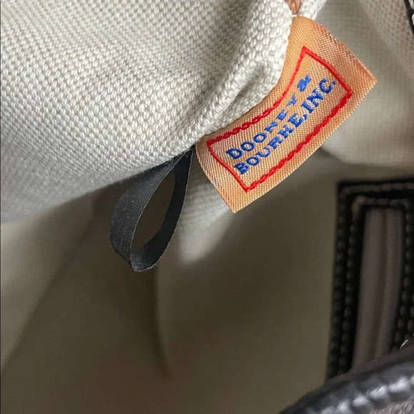 NWT Dooney & Bourke ‘Lucca’ Leather Drawstring Hobo W/Wallet - Picture 12 of 16